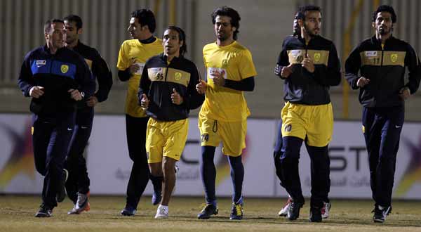 النصر يبدأ استعداداته للعودة للدوري بعد وصوله من طشقند Nasr60019-2-2011-21-23-43