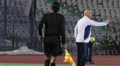 الاتحاد وبتروجيت يطلبان