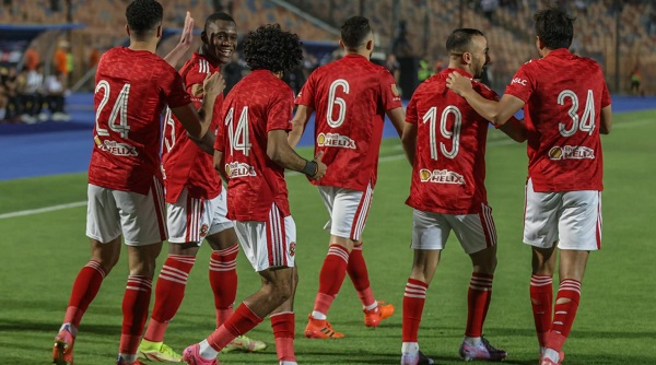 10 محترفين من 7 أندية.. ماذا قدم نجوم الدوري المصري في أسبوع فيفا؟