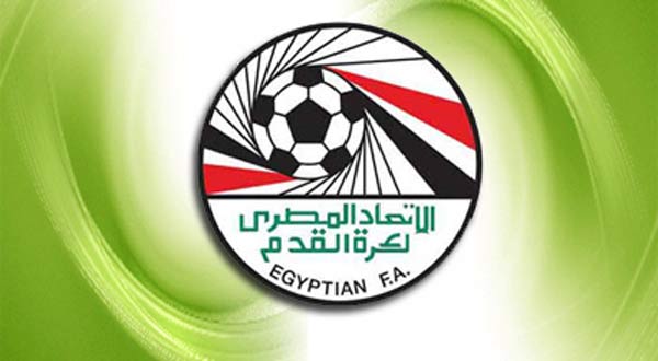 عقوبة اللعب بدون جمهور للأهلي والزمالك والإسماعيلى