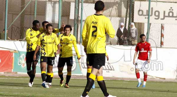 الاهلي يقدم التعازي لوادي دجلة في حادثه الاليم