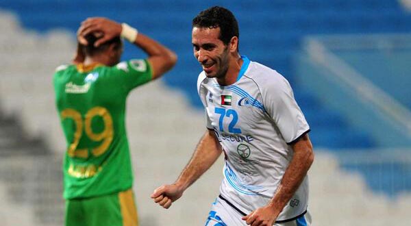 محمد أبو تريكة لاعب بني ياس الاماراتي